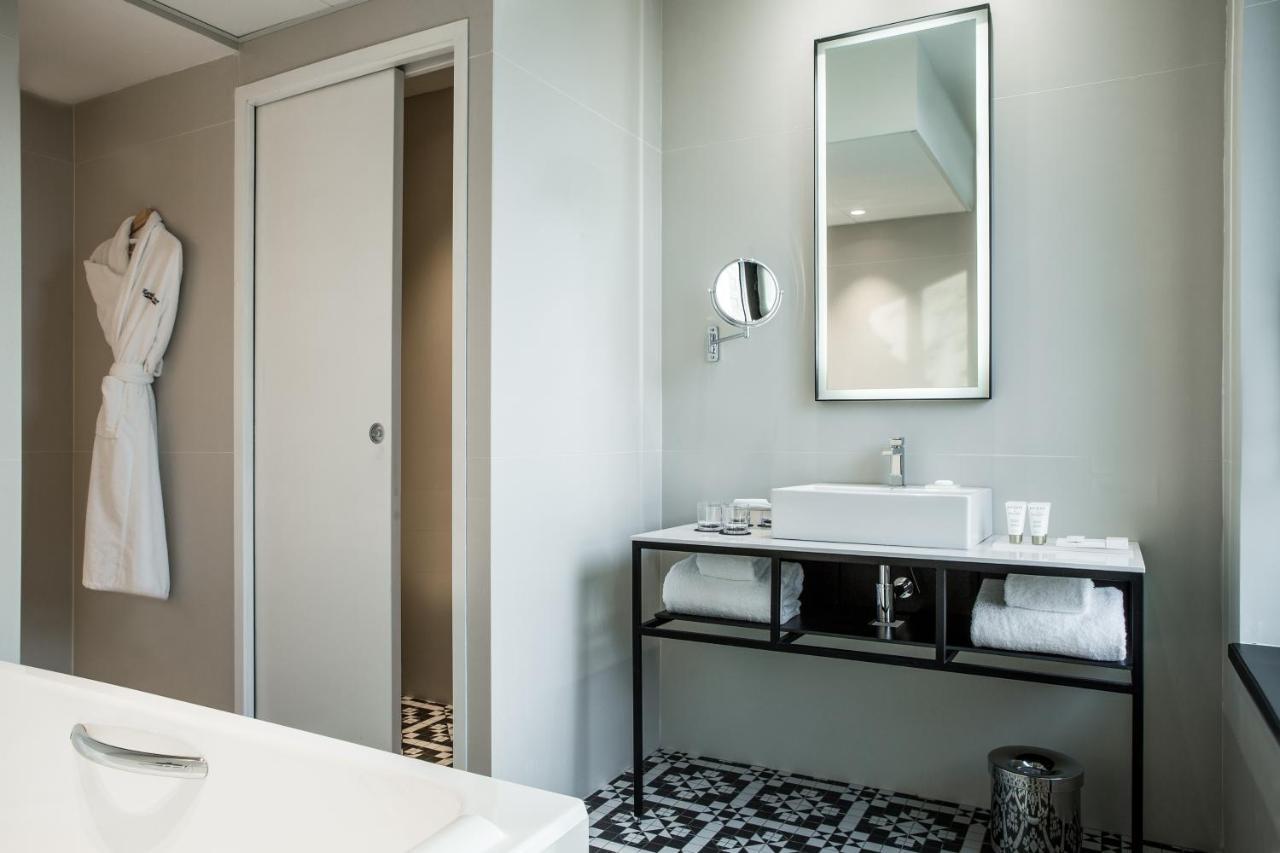 Hotel Louvre-Lens - Esprit De France Екстериор снимка
